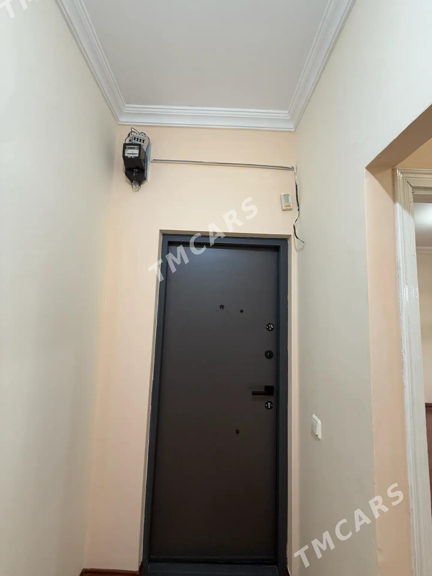 А.НАВОИ ЛАХУТИ 2 КОМНАТЫ 65 КВ - Ашхабад - img 6