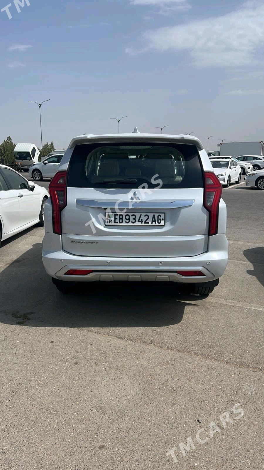 Mitsubishi Pajero 2020 - 430 000 TMT - Aşgabat - img 3