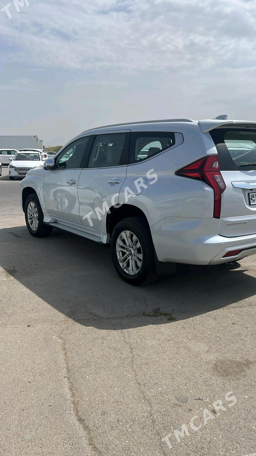 Mitsubishi Pajero 2020 - 430 000 TMT - Aşgabat - img 5