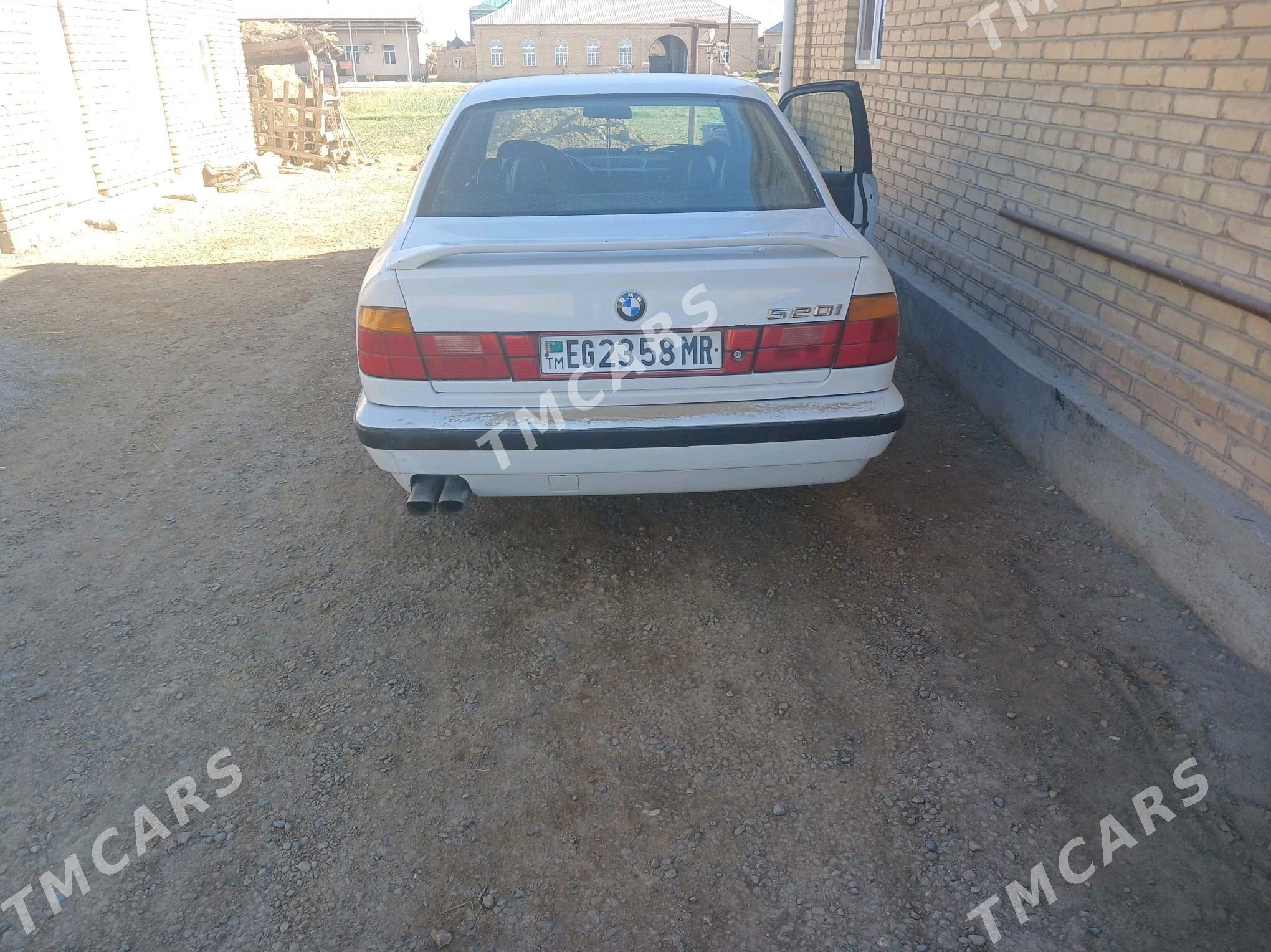 BMW 520 1989 - 60 000 TMT - Мары - img 4