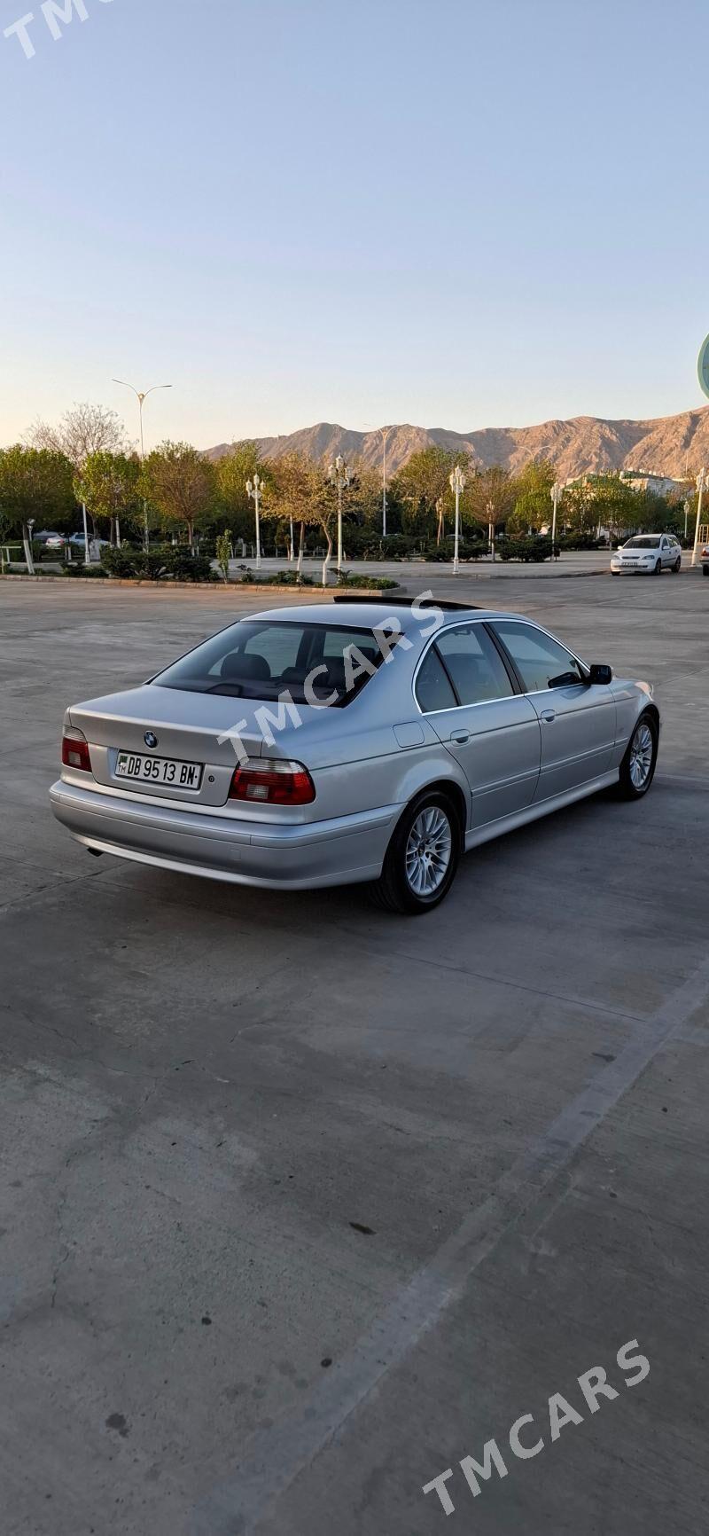 BMW E39 2003 - 140 000 TMT - Türkmenbaşy - img 3