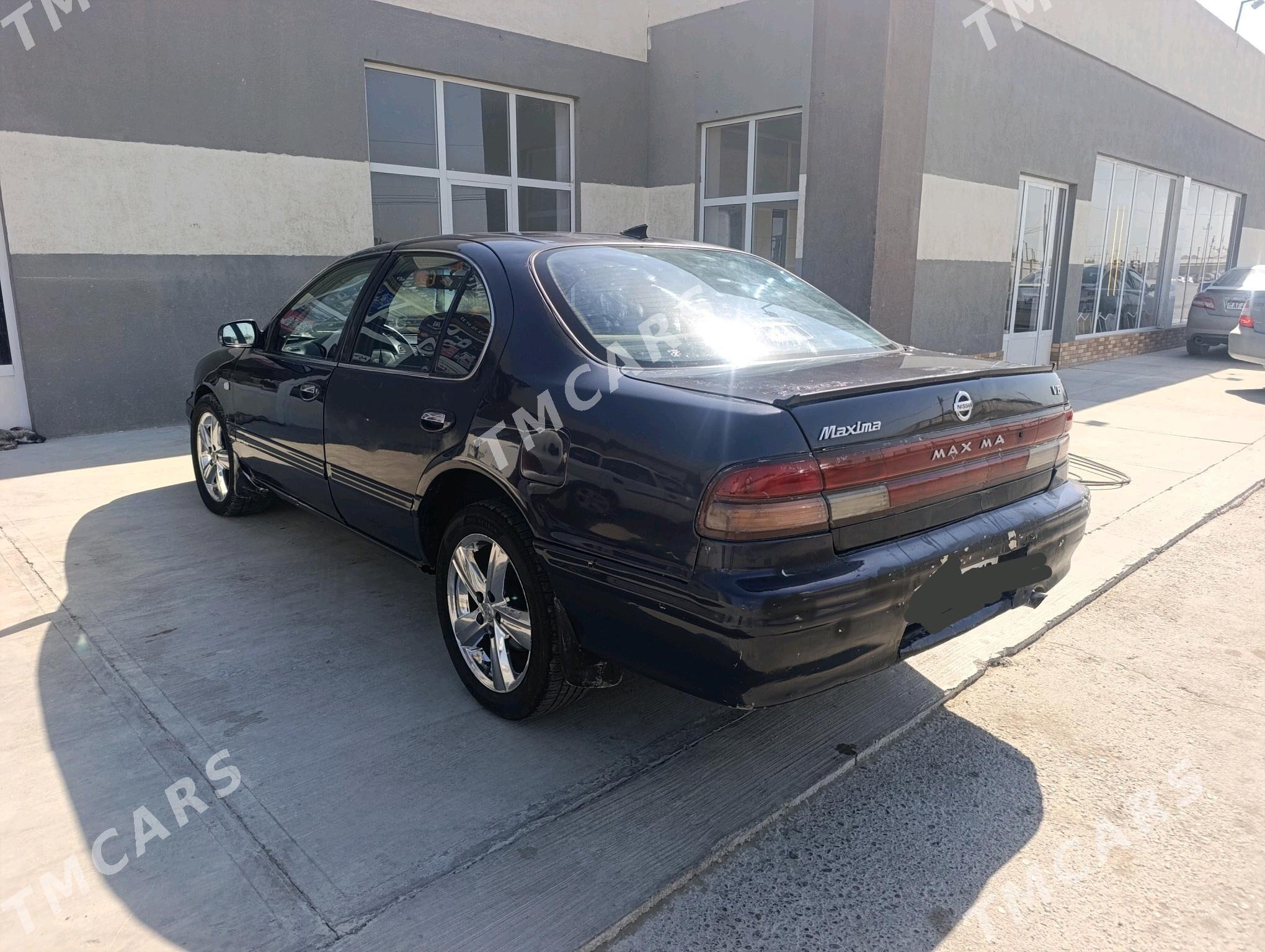 Nissan Maxima 1996 - 20 000 TMT - Mary - img 7