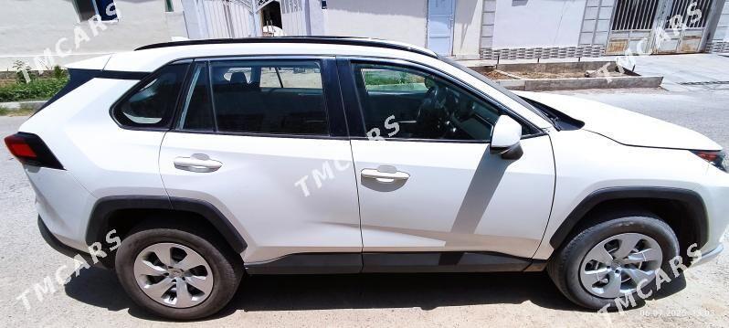 Toyota RAV4 2021 - 375 000 TMT - Aşgabat - img 3