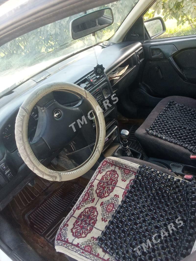 Opel Vectra 1991 - 22 000 TMT - Baýramaly - img 4