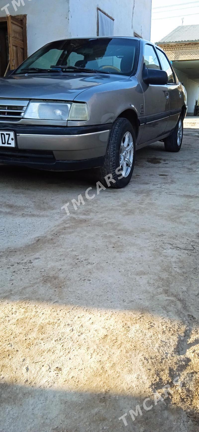 Opel Vectra 1992 - 40 000 TMT - Гурбансолтан Едже - img 6