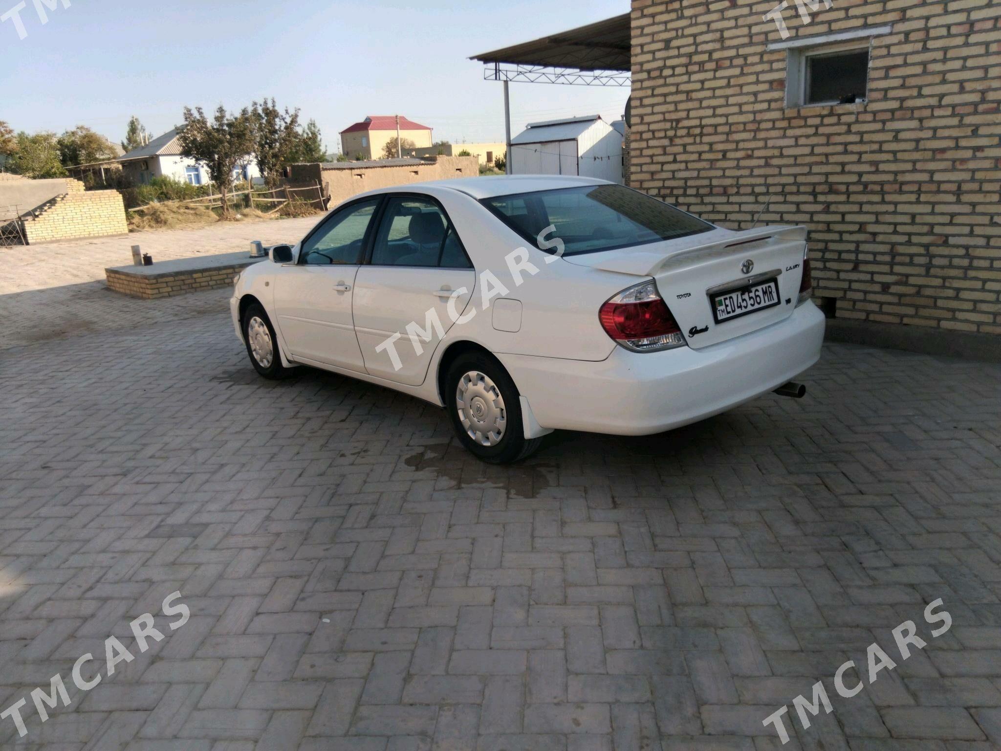Toyota Camry 2003 - 135 000 TMT - Baýramaly - img 2