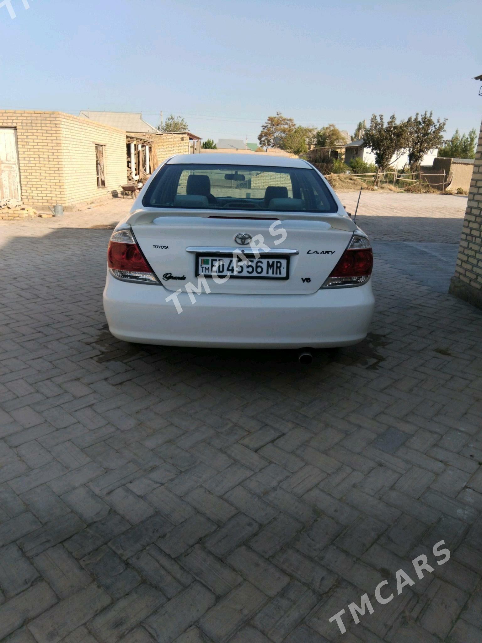 Toyota Camry 2003 - 135 000 TMT - Baýramaly - img 4