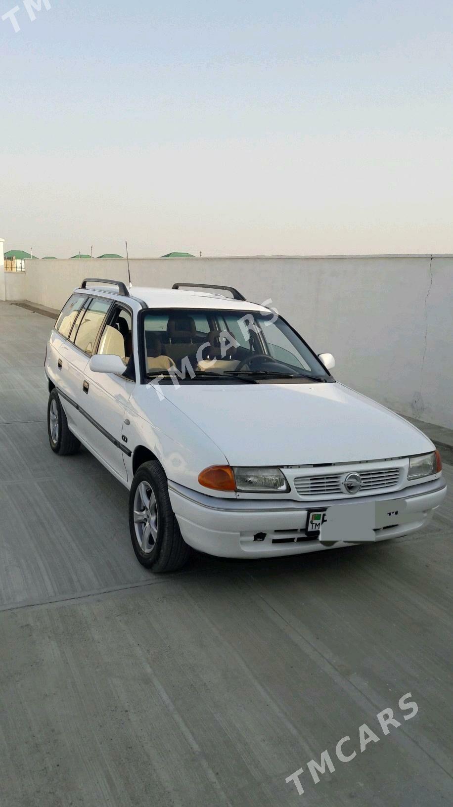 Opel Astra 1997 - 45 000 TMT - Бахарден - img 4