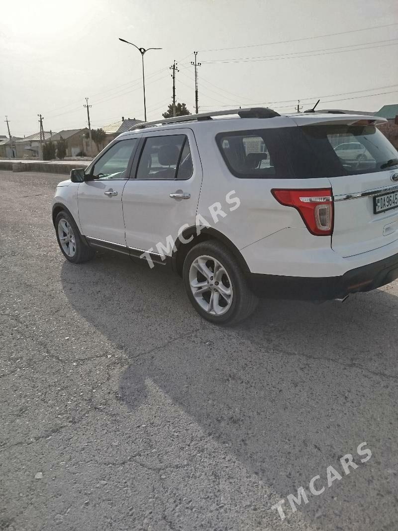 Ford Explorer 2012 - 280 000 TMT - Gyzylarbat - img 5