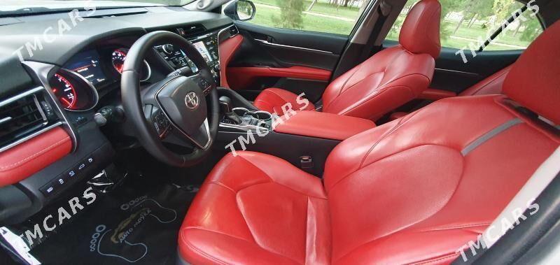 Toyota Camry 2018 - 440 000 TMT - Aşgabat - img 9