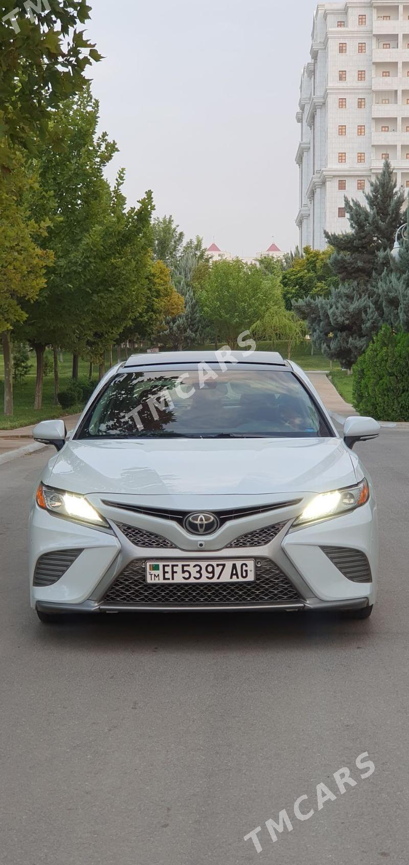 Toyota Camry 2018 - 440 000 TMT - Aşgabat - img 3