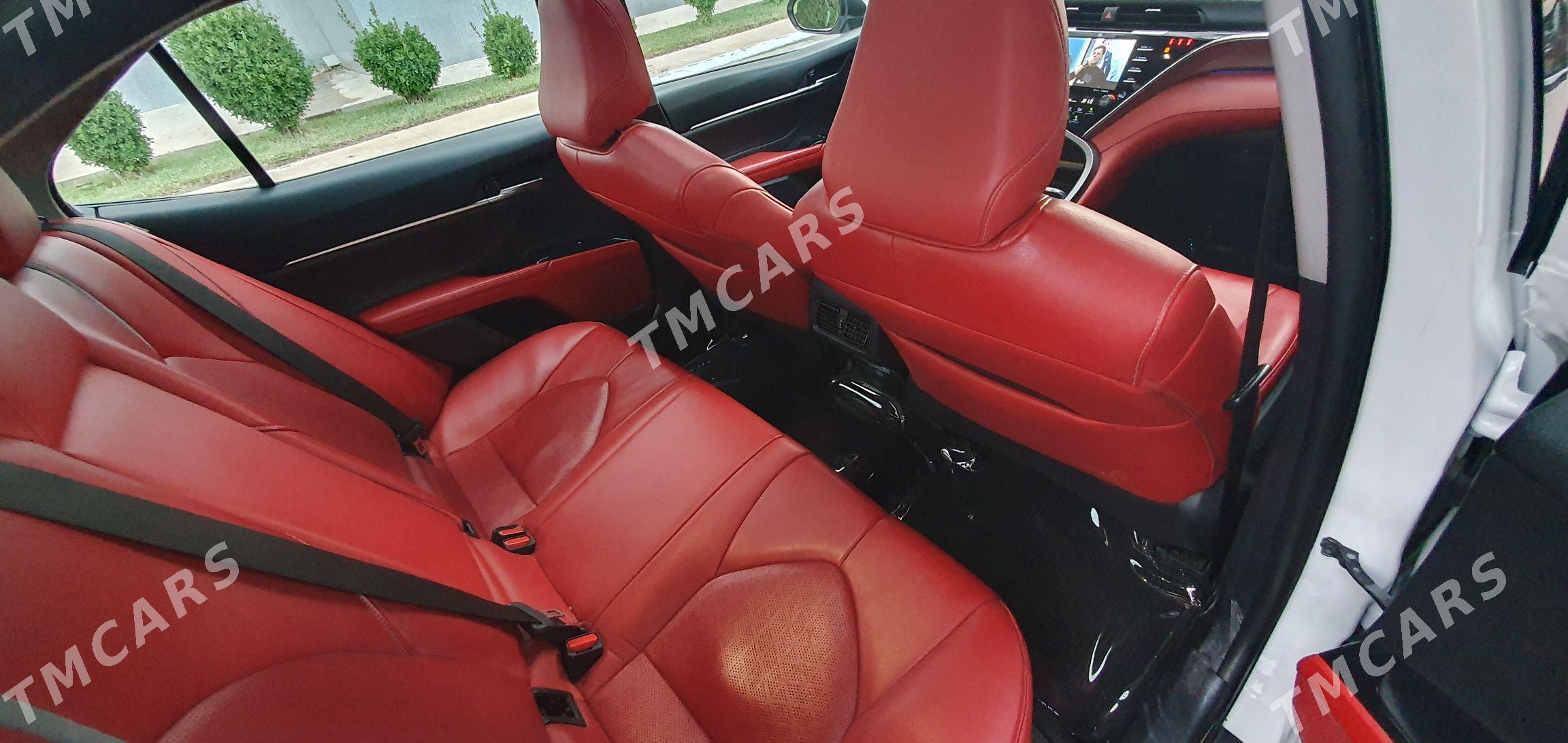 Toyota Camry 2018 - 440 000 TMT - Aşgabat - img 10