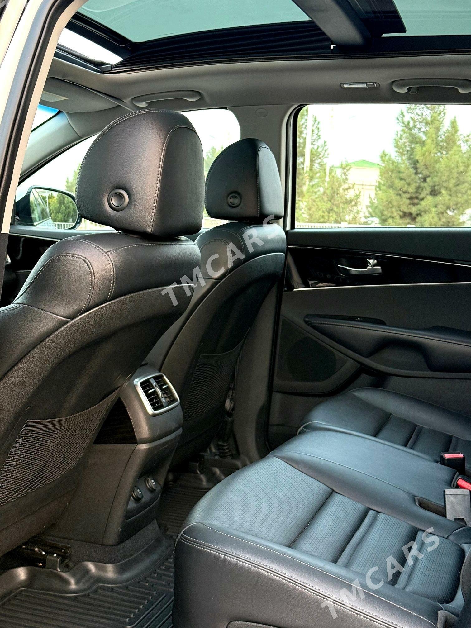 Kia Sorento 2020 - 365 000 TMT - Aşgabat - img 4