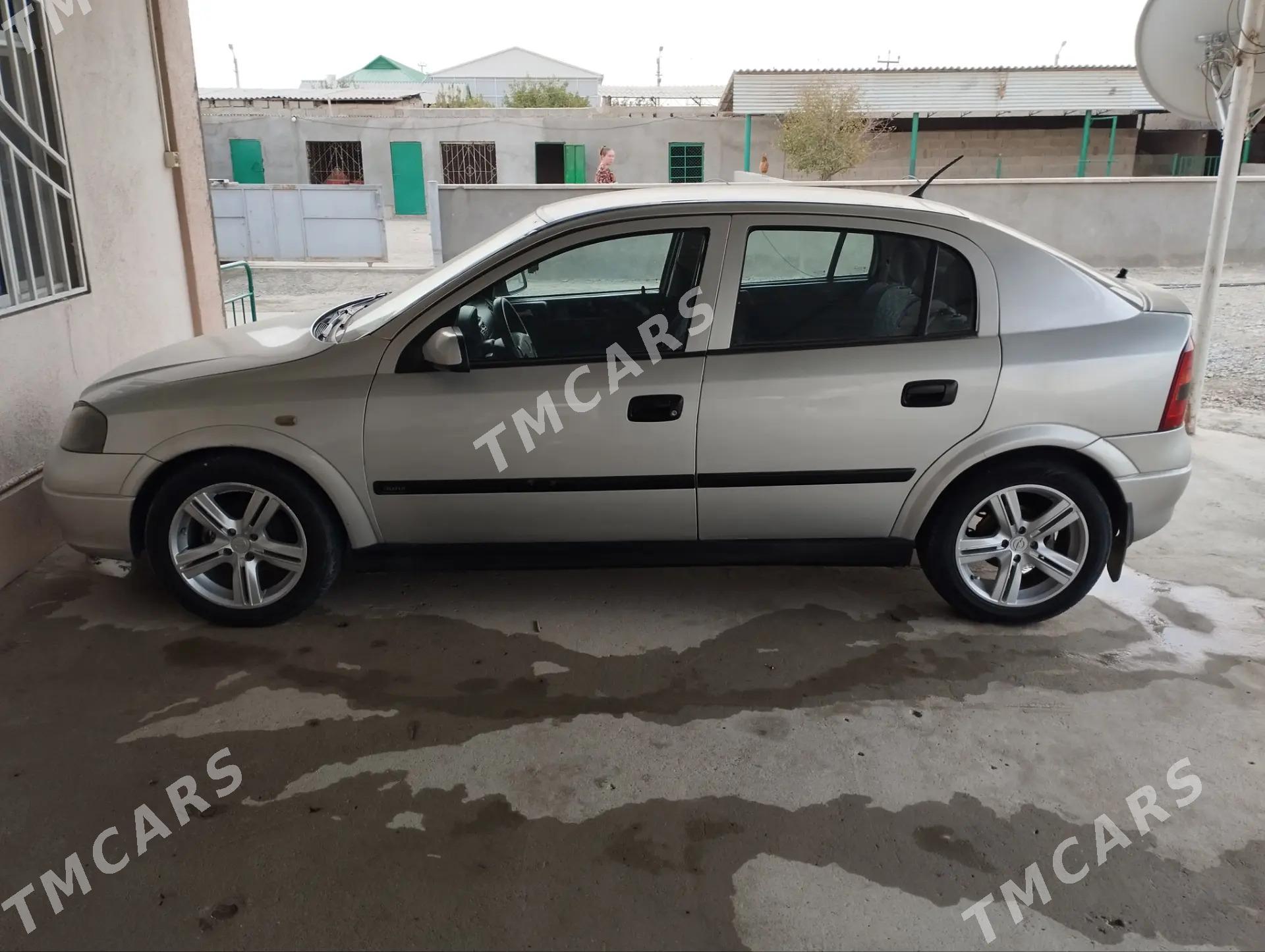 Opel Astra 2001 - 69 000 TMT - Bäherden - img 3