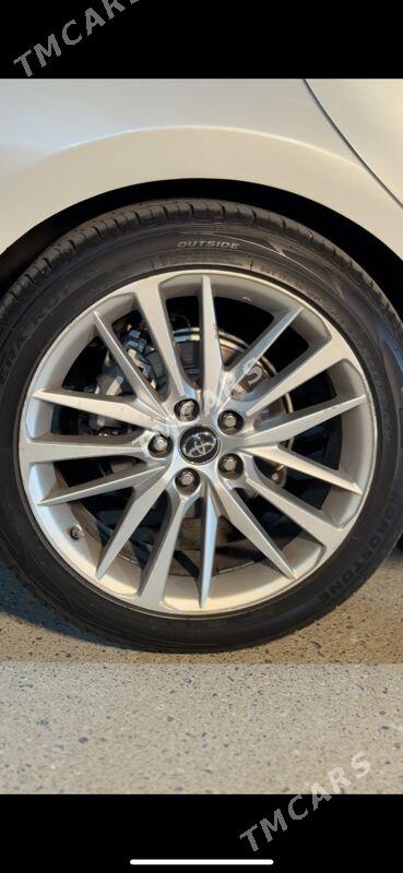 Toyota Camry 2019 - 340 000 TMT - Aşgabat - img 4