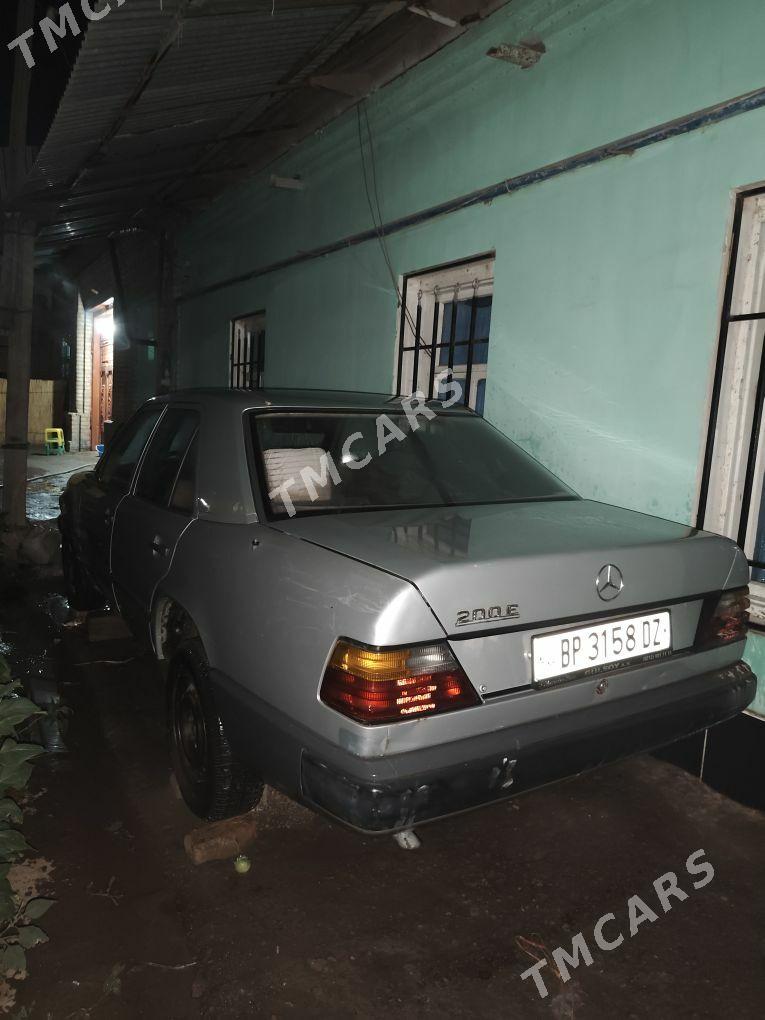 Mercedes-Benz E-Class 1993 - 22 000 TMT - Daşoguz - img 5
