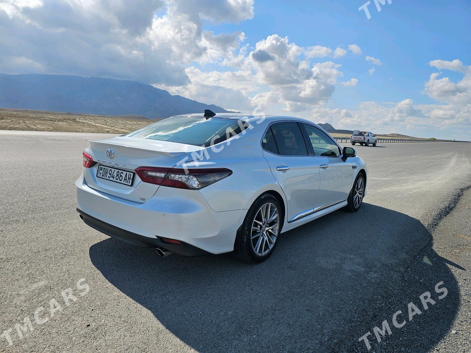 Toyota Camry 2020 - 580 000 TMT - Ашхабад - img 3