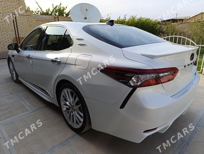 Toyota Camry 2022 - 380 000 TMT - Мары - img 8