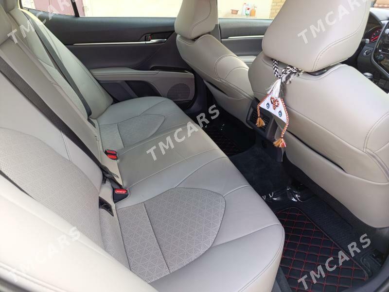 Toyota Camry 2022 - 380 000 TMT - Мары - img 6