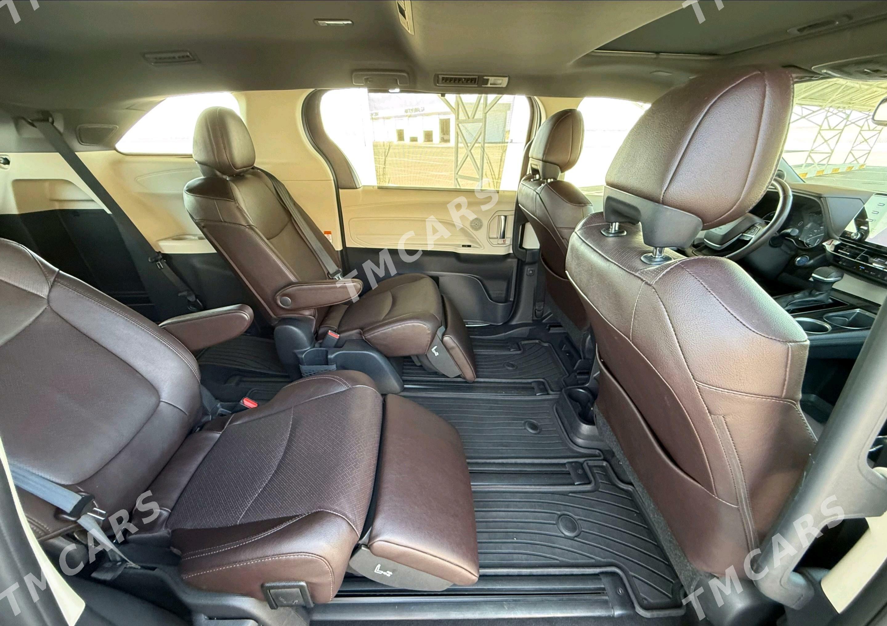 Toyota Sienna 2021 - 640 000 TMT - Aşgabat - img 5