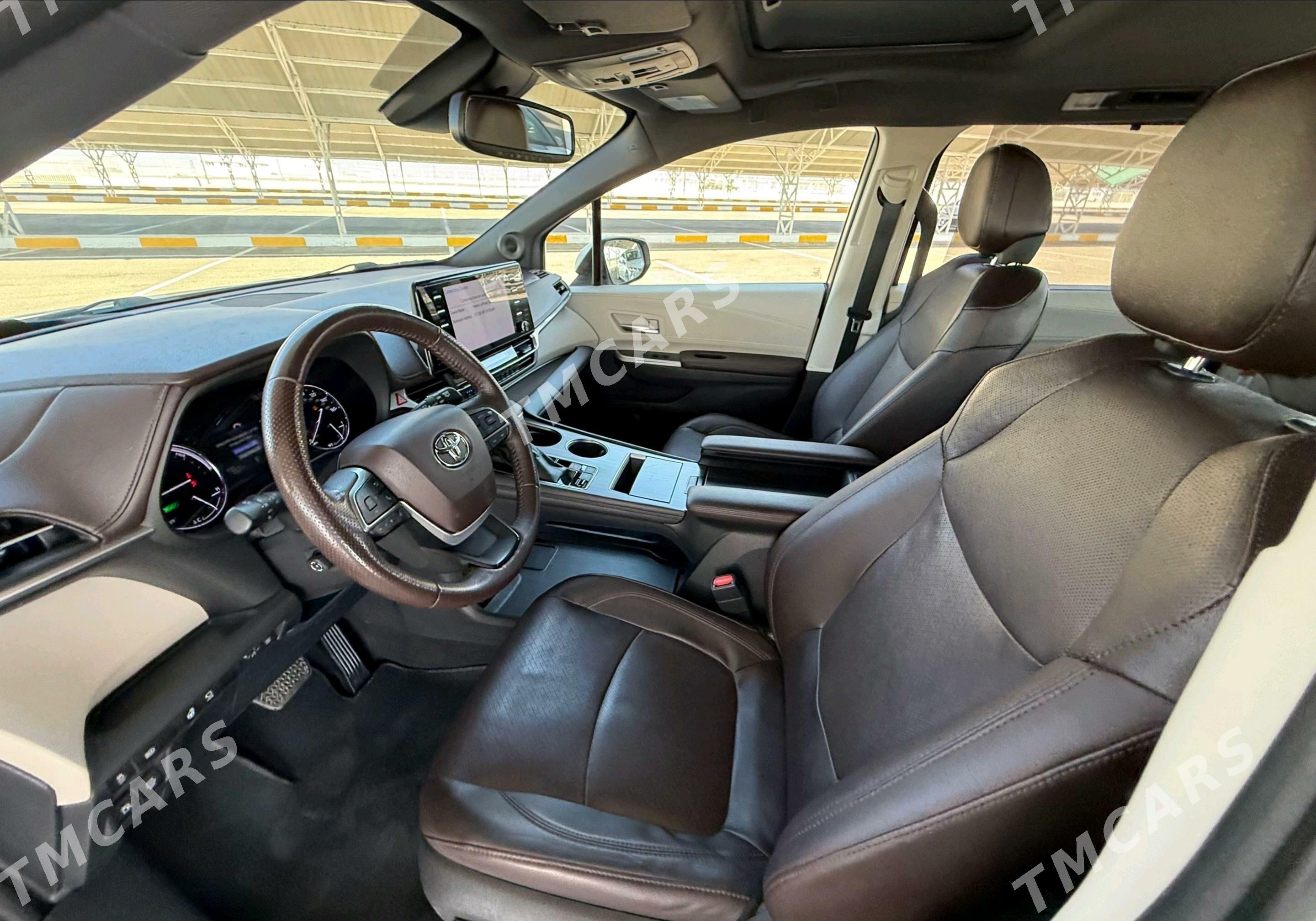 Toyota Sienna 2021 - 640 000 TMT - Aşgabat - img 7