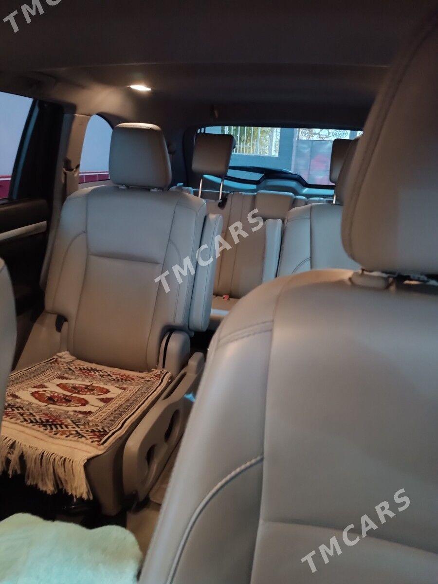 Toyota Highlander 2019 - 460 000 TMT - Теджен - img 2