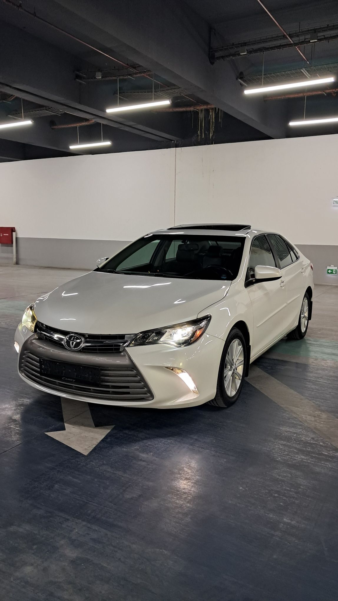 Toyota Camry 2017 - 320 000 TMT - Aşgabat - img 4