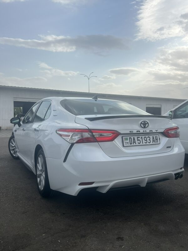 Toyota Camry 2019 - 285 000 TMT - Aşgabat - img 2