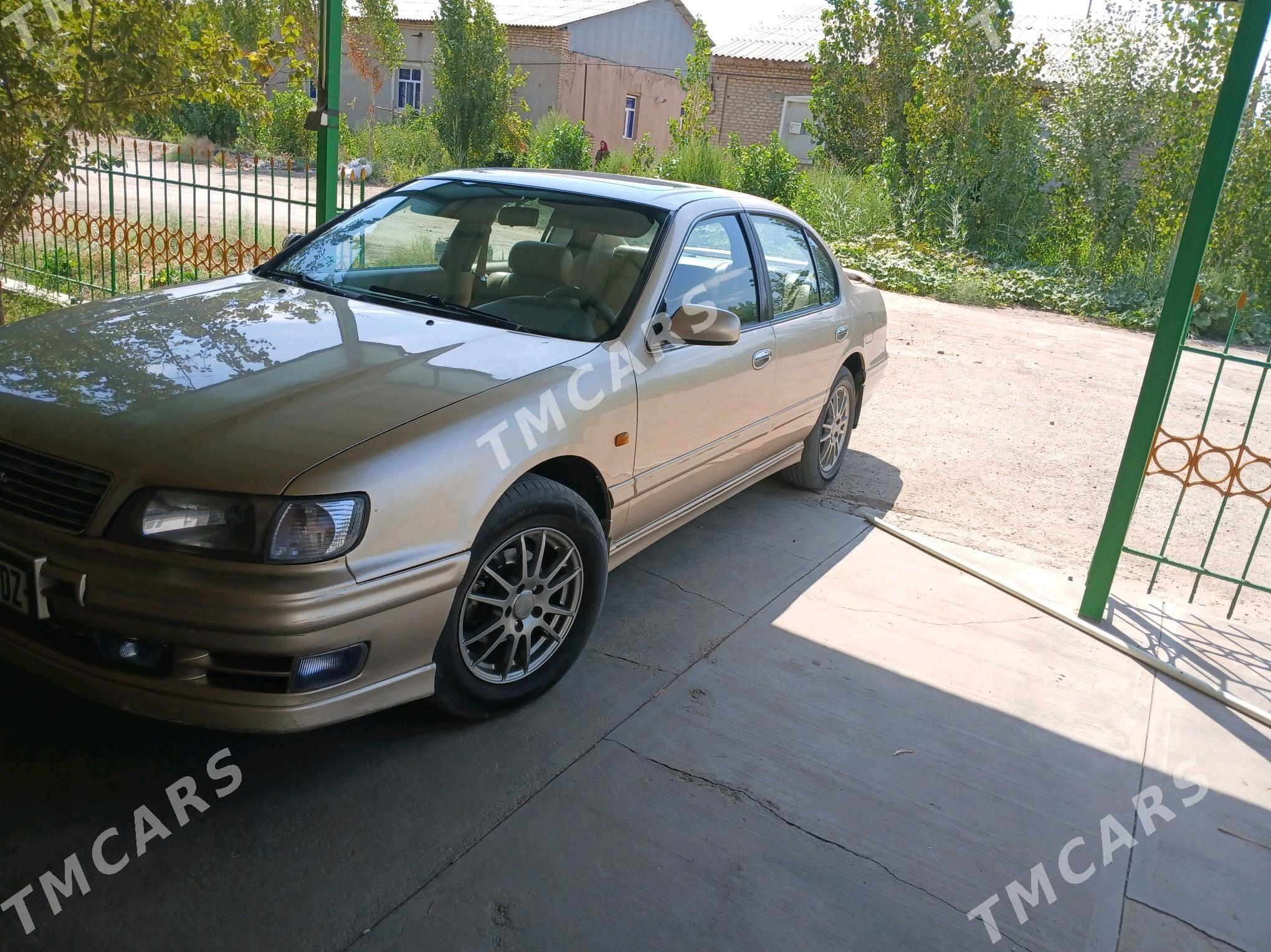 Nissan Maxima 1997 - 80 000 TMT - Gubadag - img 4