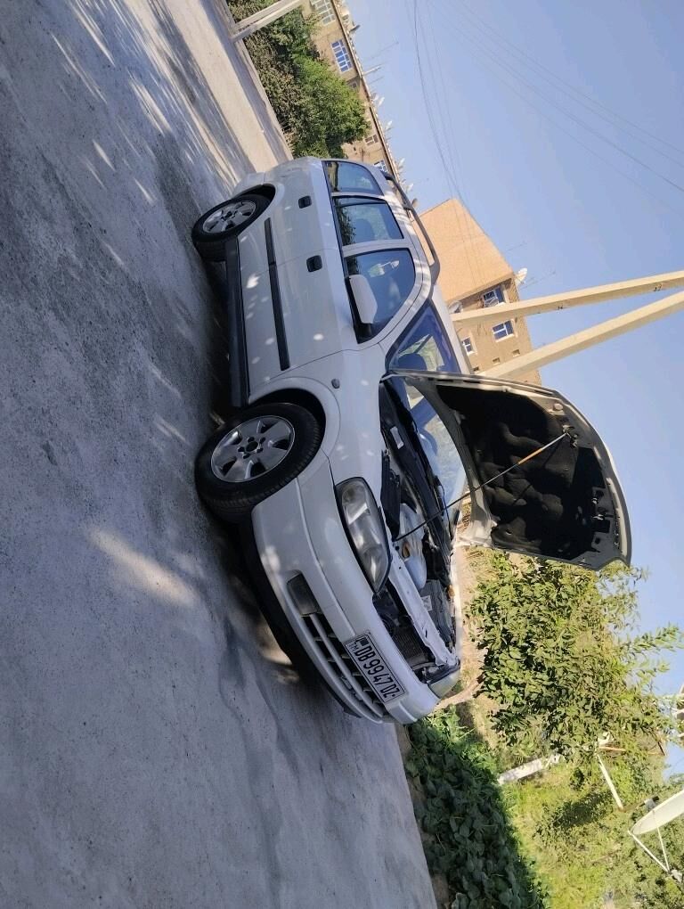 Opel Astra 2002 - 90 000 TMT - Дашогуз - img 3