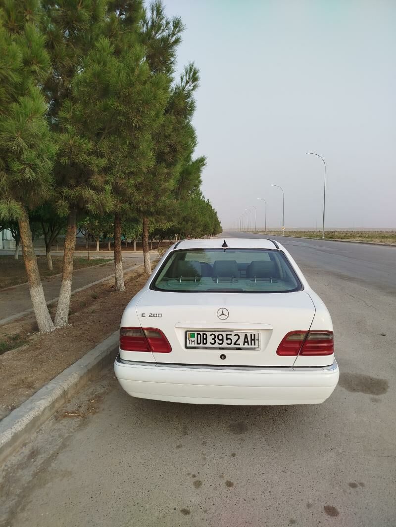Mercedes-Benz E280 1999 - 56 000 TMT - Теджен - img 4
