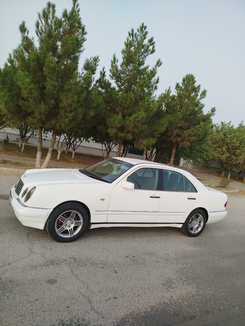 Mercedes-Benz E280 1999 - 56 000 TMT - Теджен - img 2