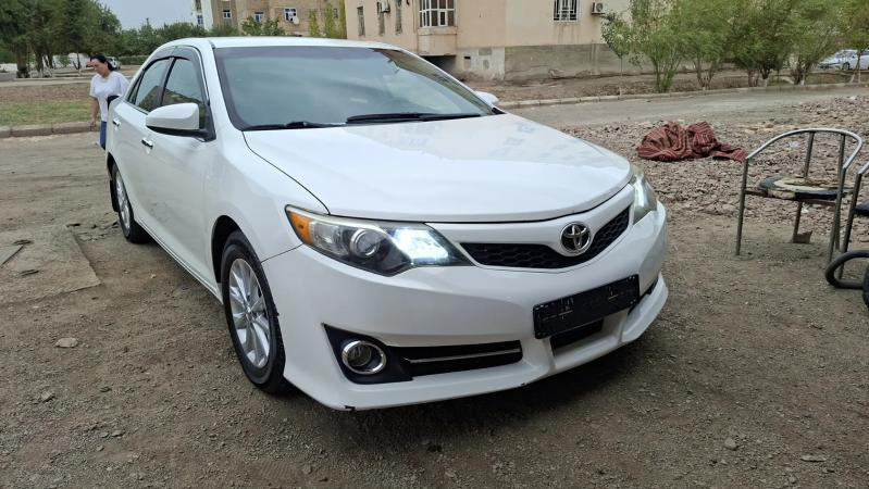 Toyota Camry 2014 - 240 000 TMT - Daşoguz - img 9