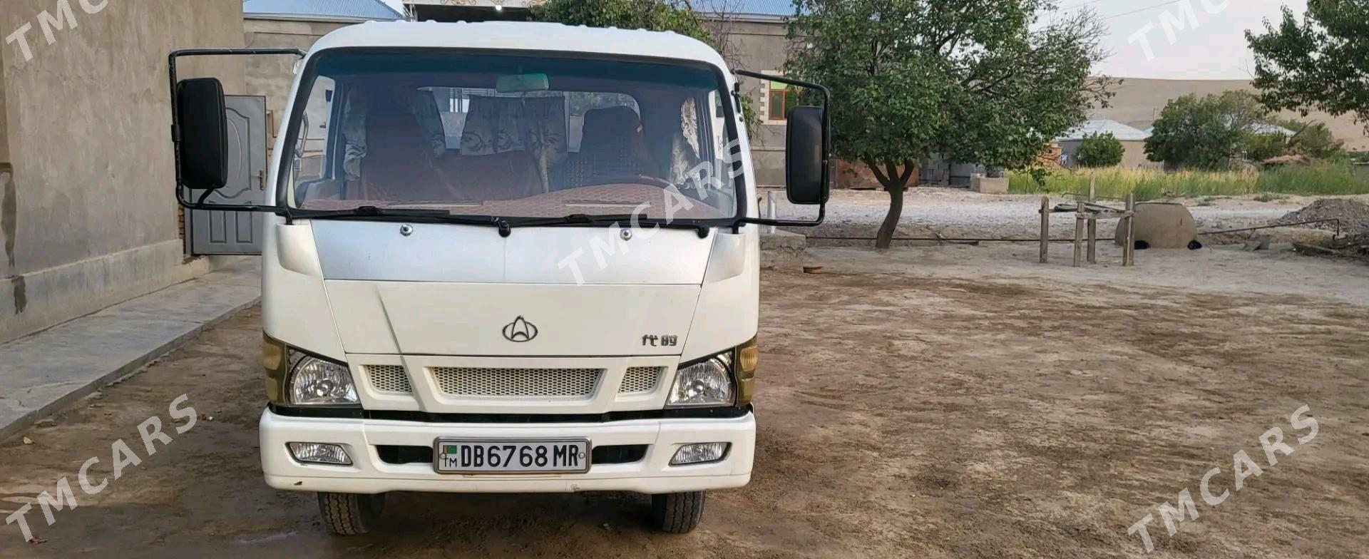 Mitsubishi Canter 2013 - 120 000 TMT - Тагтабазар - img 4
