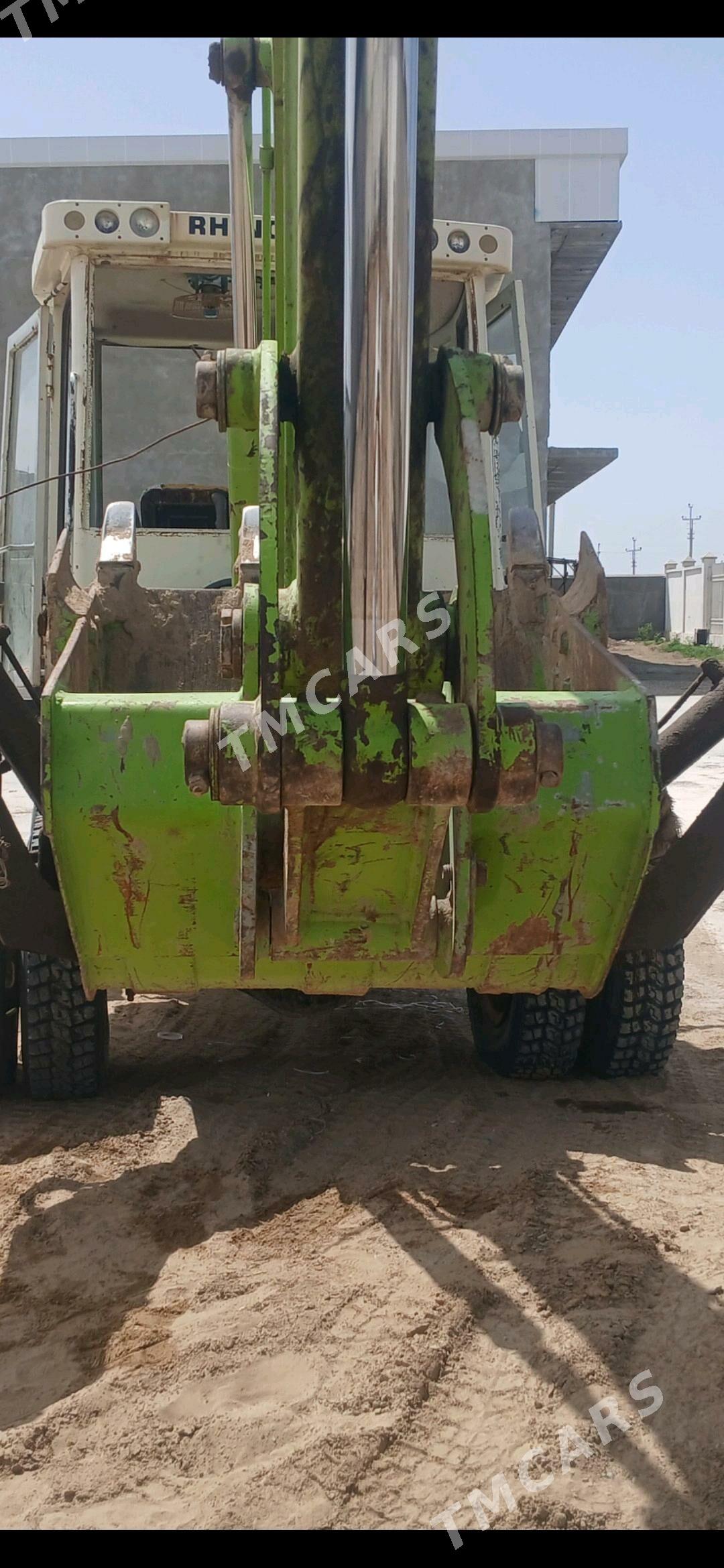 JCB 3CX Compact 2014 - 500 000 TMT - Ашхабад - img 3