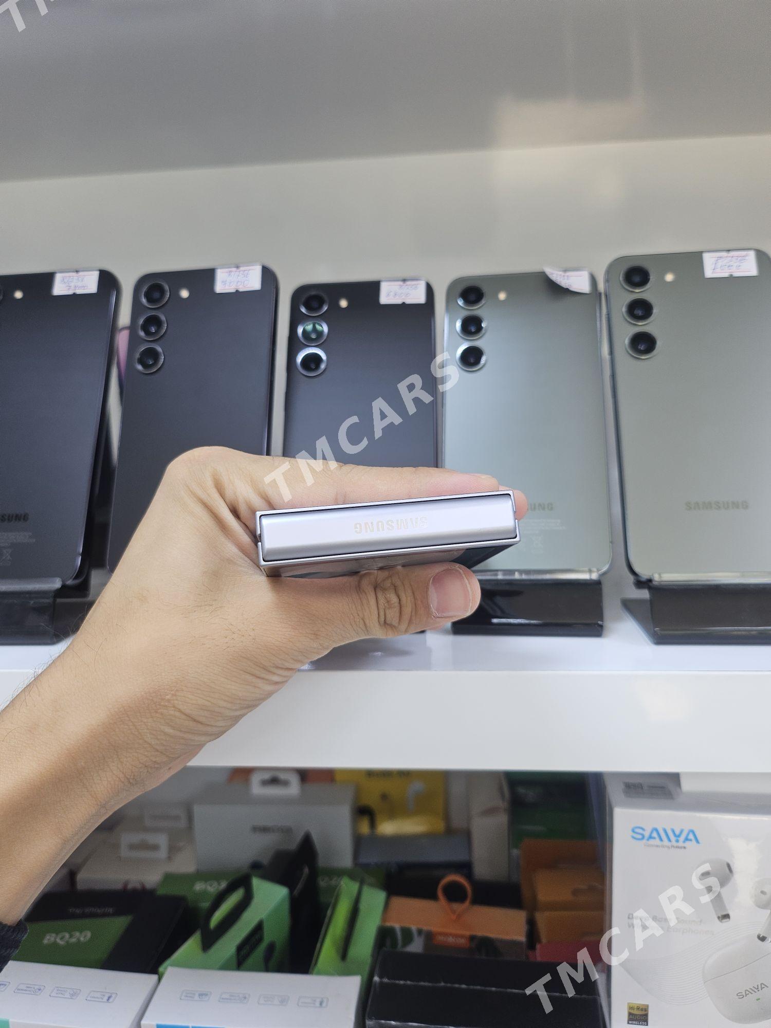 SAMSUNG Z FLIP 6 12/256 - Ашхабад - img 3