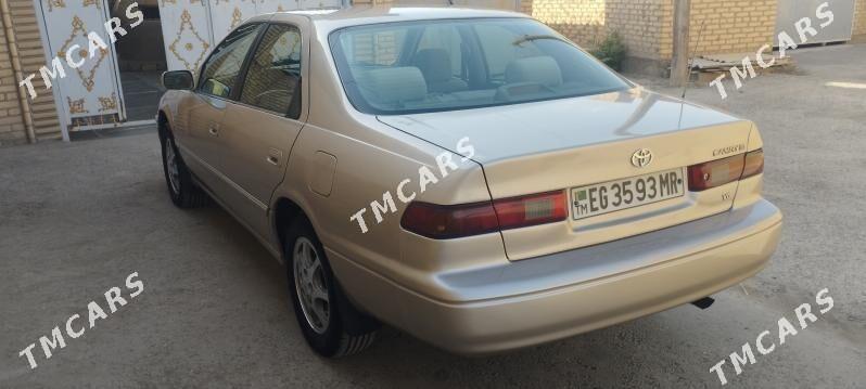 Toyota Camry 1998 - 128 000 TMT - Мургап - img 3