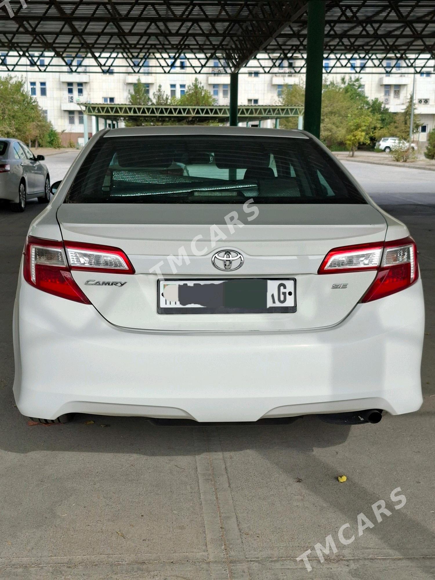 Toyota Camry 2014 - 280 000 TMT - Кëши - img 3
