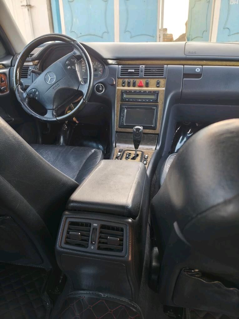Mercedes-Benz E430 2000 - 115 000 TMT - Gyzylarbat - img 7