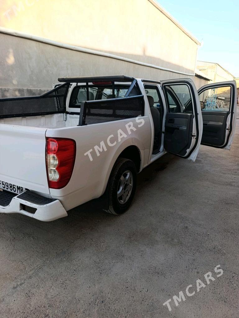 Toyota Hilux 2012 - 140 000 TMT - Мургап - img 2