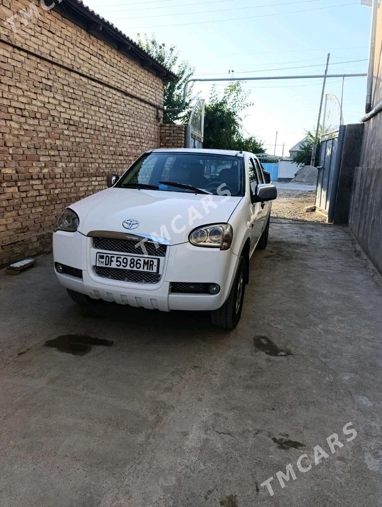 Toyota Hilux 2012 - 140 000 TMT - Мургап - img 3