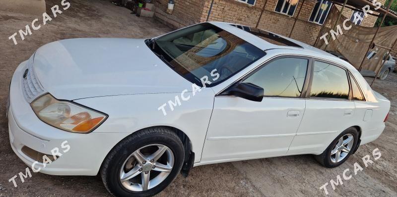 Toyota Avalon 2000 - 145 000 TMT - Çärjew - img 2