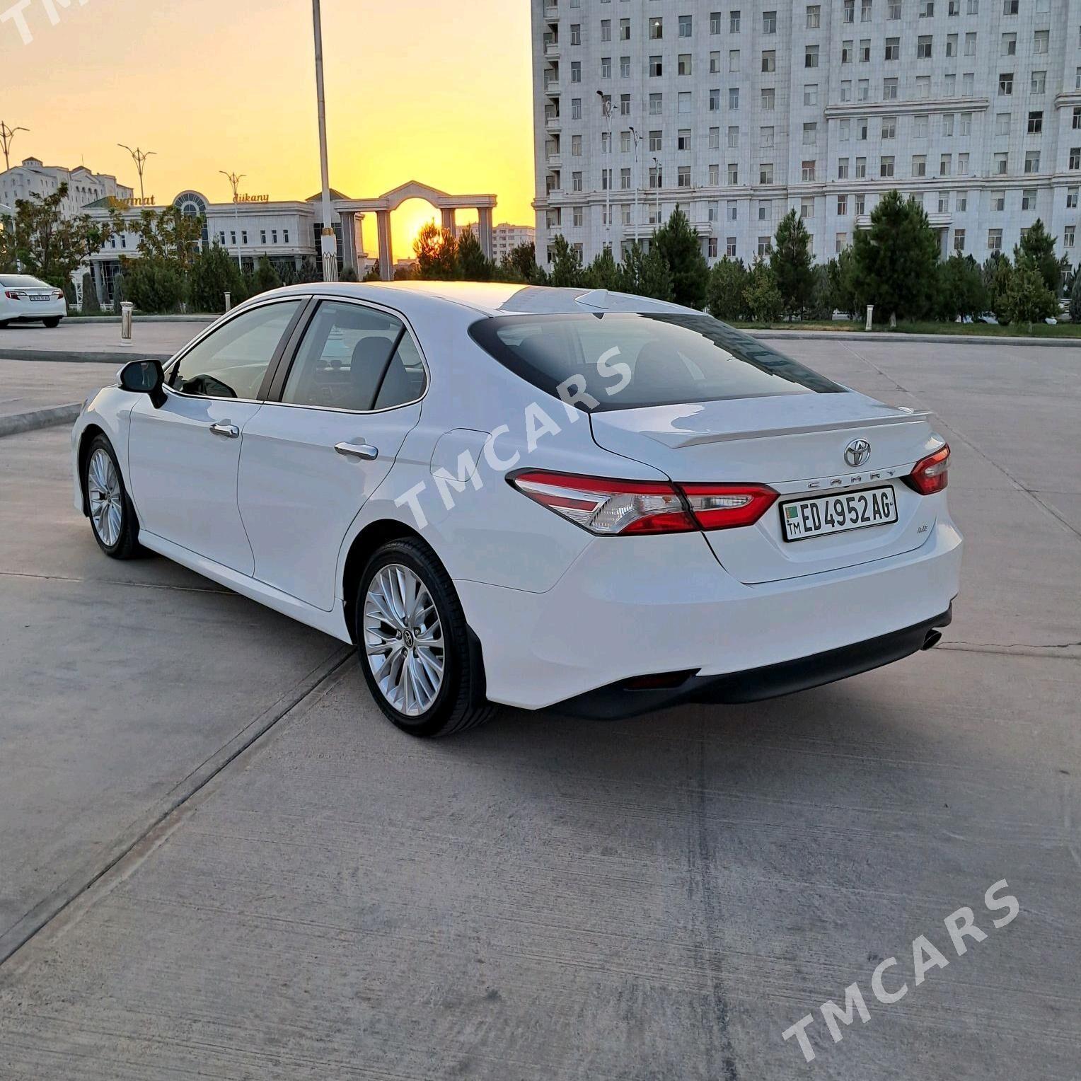 Toyota Camry 2020 - 299 000 TMT - Ашхабад - img 4