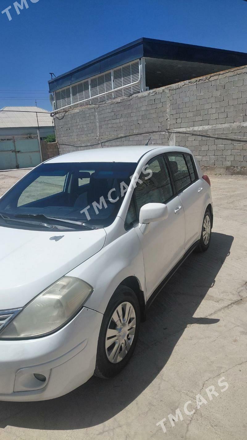 Nissan Versa 2012 - 120 000 TMT - Ак-Бугдайский этрап - img 2