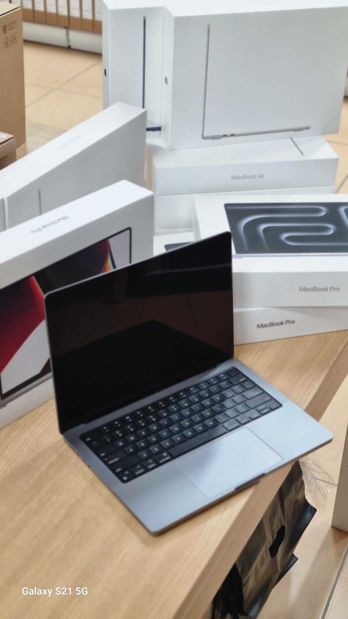 MacBook Pro14/16GB/512GB/M1pro - Ашхабад - img 8