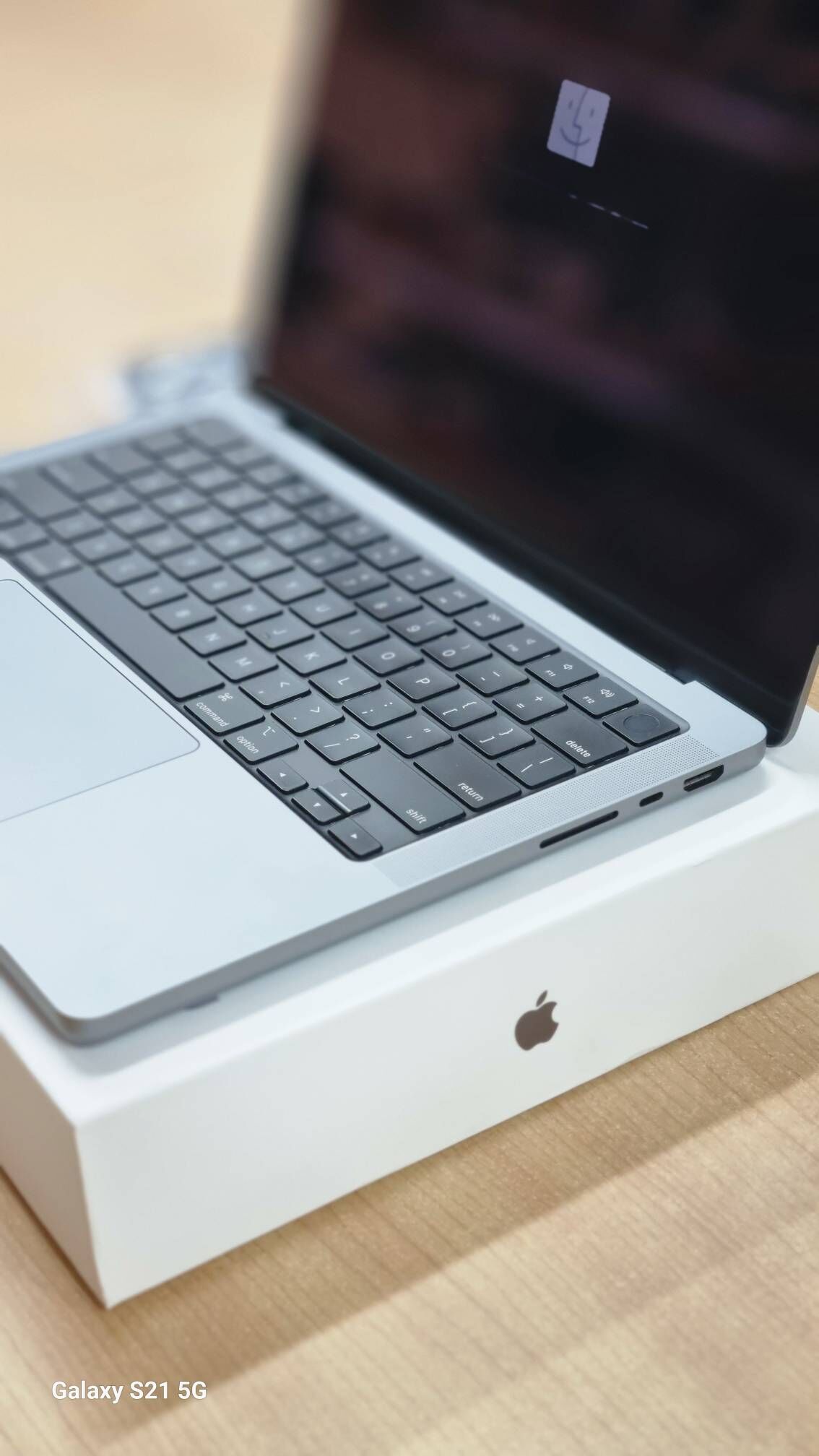 MacBook Pro14/16GB/512GB/M1pro - Ашхабад - img 3