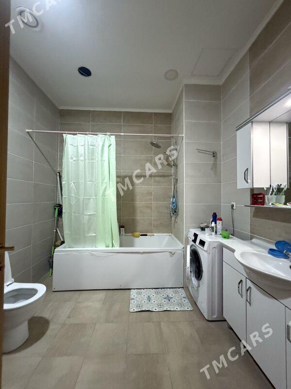 16 tapgyr 3 kom 10 etaź - Ашхабад - img 1