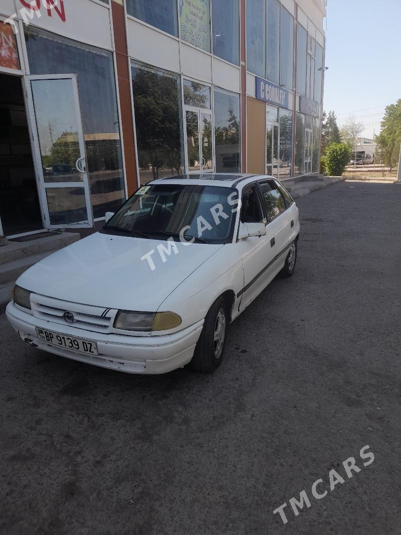 Opel Astra 1993 - 25 000 TMT - Губадаг - img 4