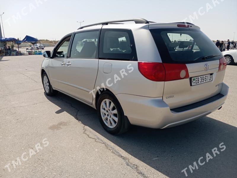 Toyota Sienna 2007 - 215 000 TMT - Фарап - img 4