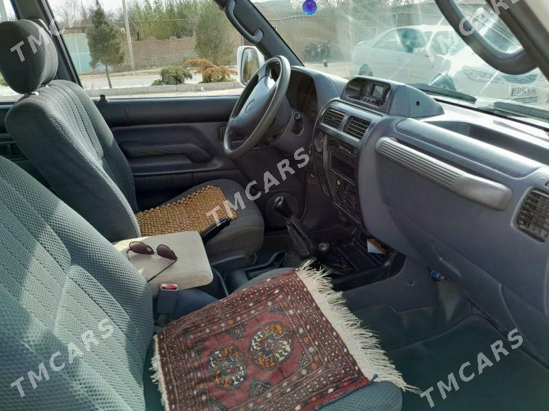 Toyota Land Cruiser Prado 2000 - 200 000 TMT - Mary - img 5